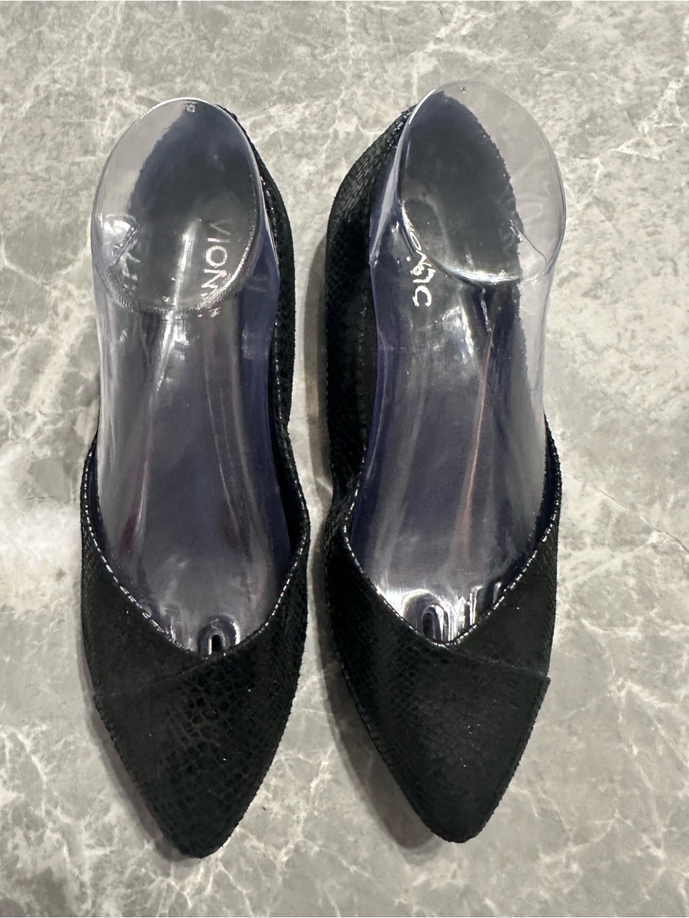 Vionic Caballo Black Snakeskin Embossed Leather Pointed Toe Flats Women Sz 7